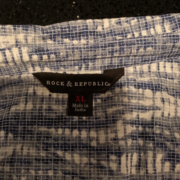 Rock & Republic Blue Wash Look - Picture 5 of 7